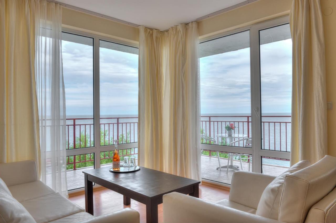 Marina And Panorama Apartments Светий Влас Екстер'єр фото