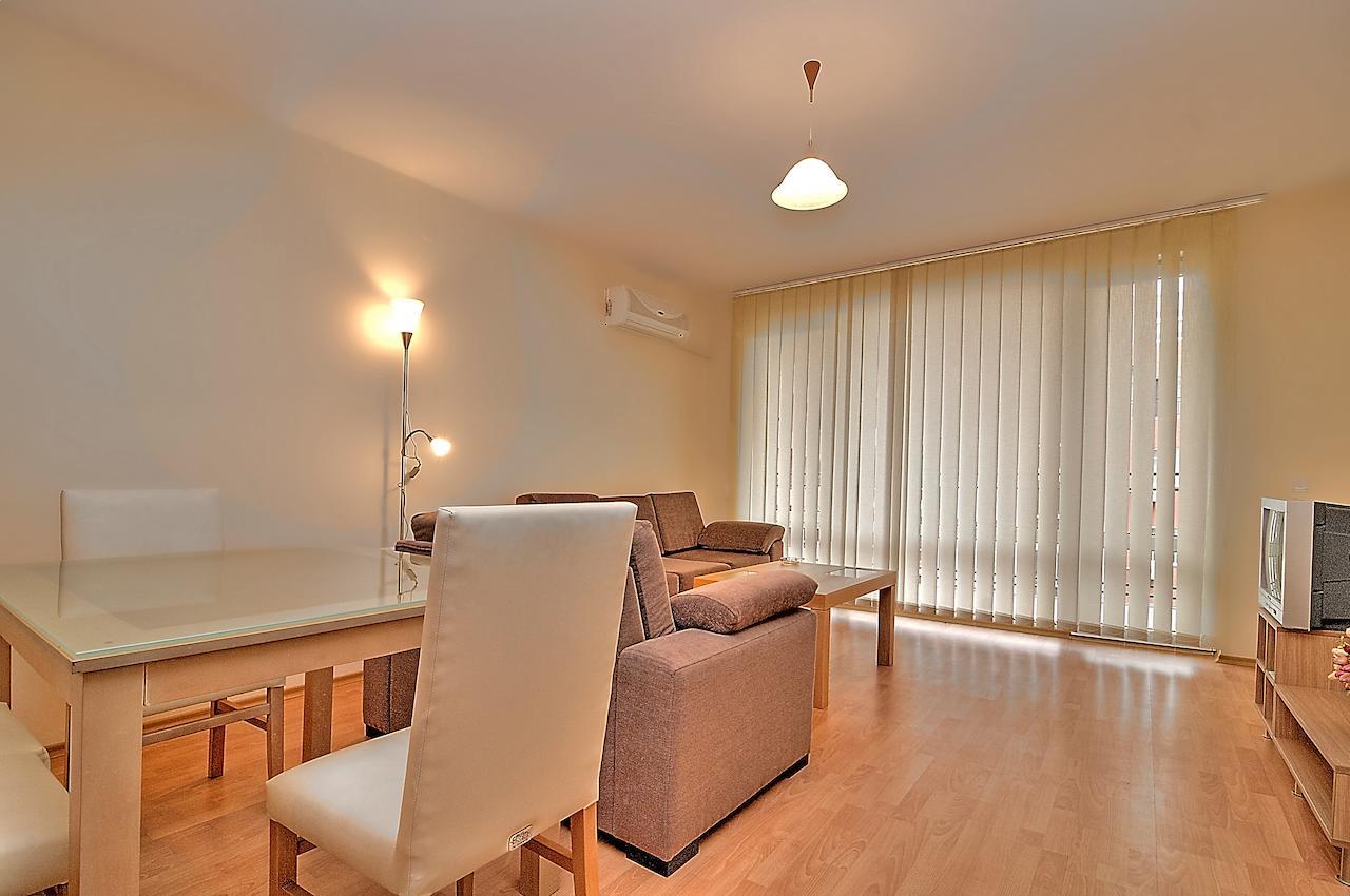 Marina And Panorama Apartments Светий Влас Екстер'єр фото